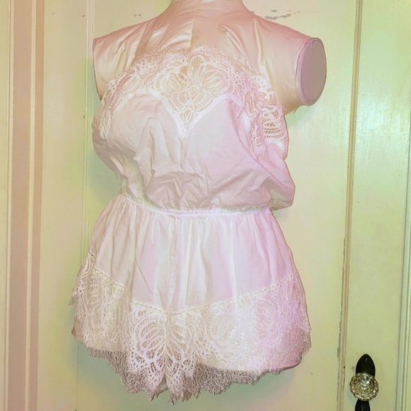 Large VTG Victoria's Secret Dream Angels white cotton lace Romper - Picture 2 of 7